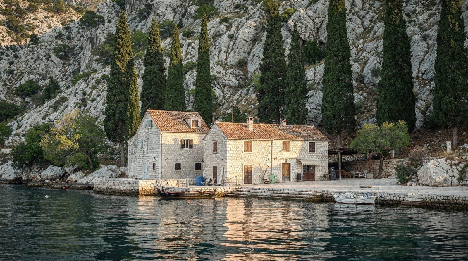Stoliv: the quiet stop between Kotor and Perast