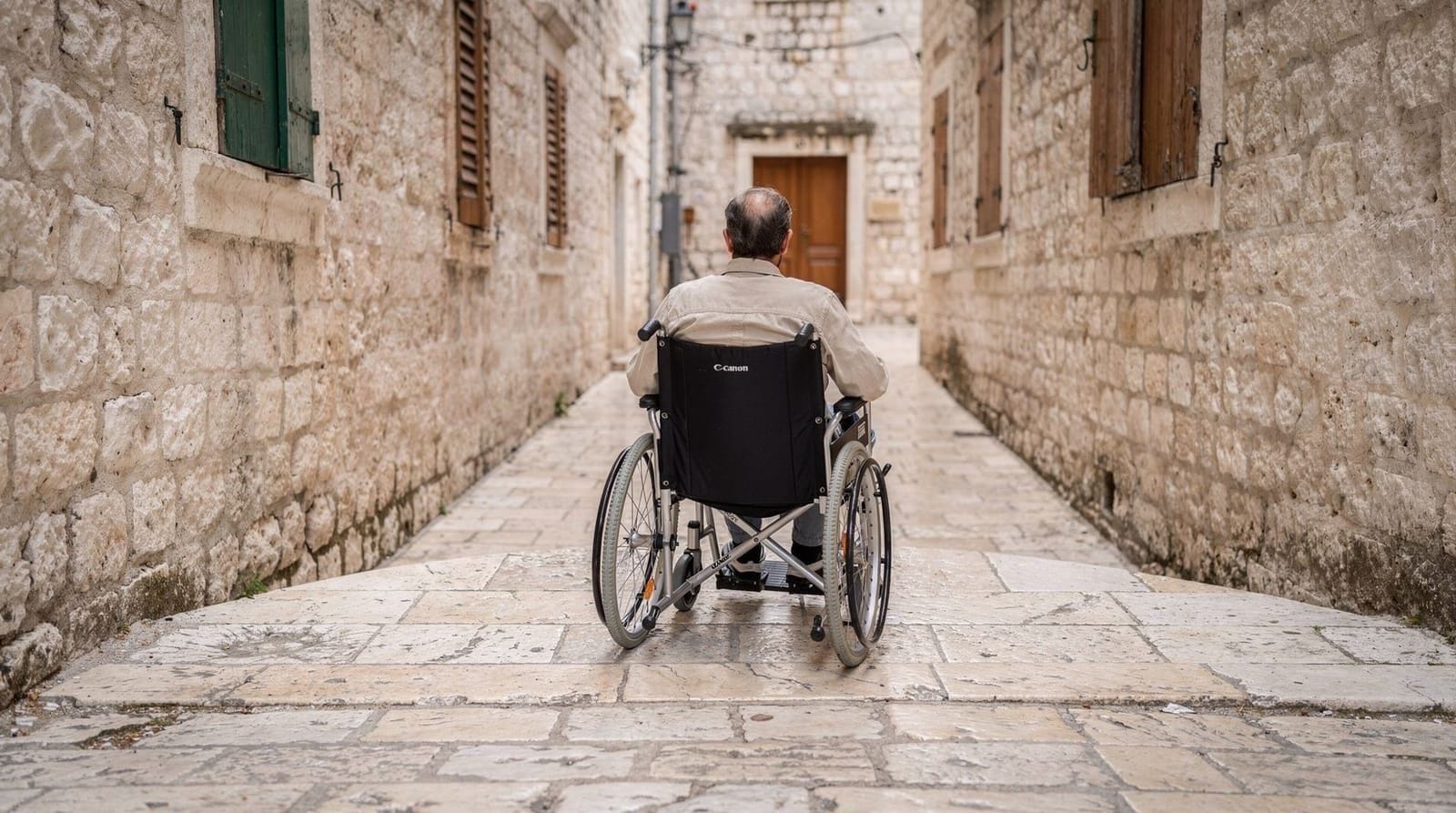 How accessible is Kotor Old Town for limited mobility