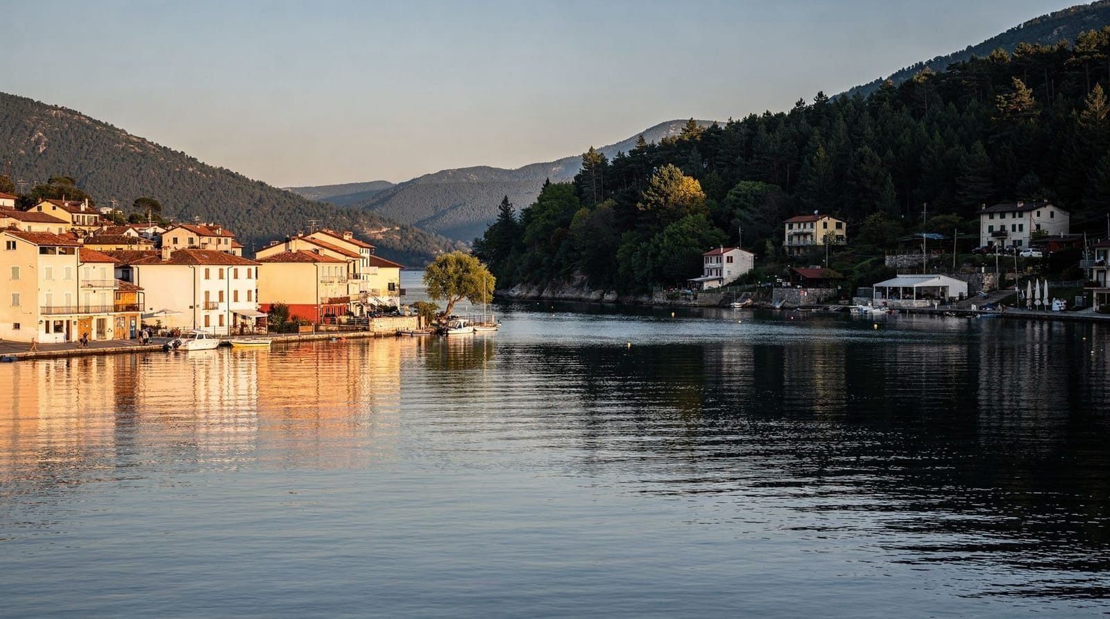 Barco o coche: cómo explorar la Bahía de Kotor