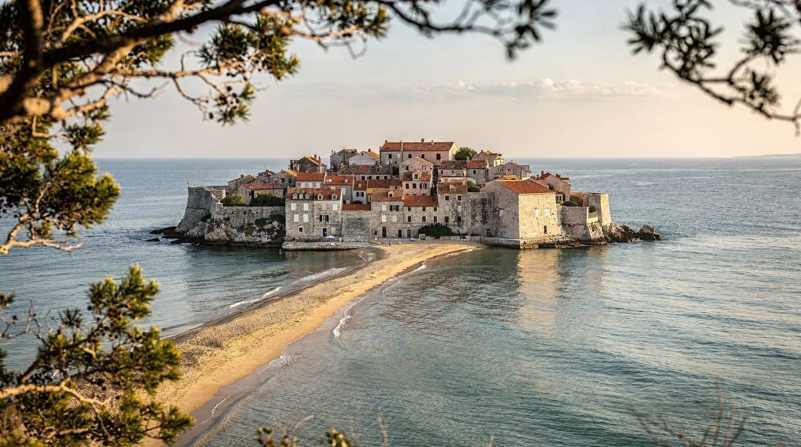 Excursión en barco de Budva a Sveti Stefan: qué se ve realmente
