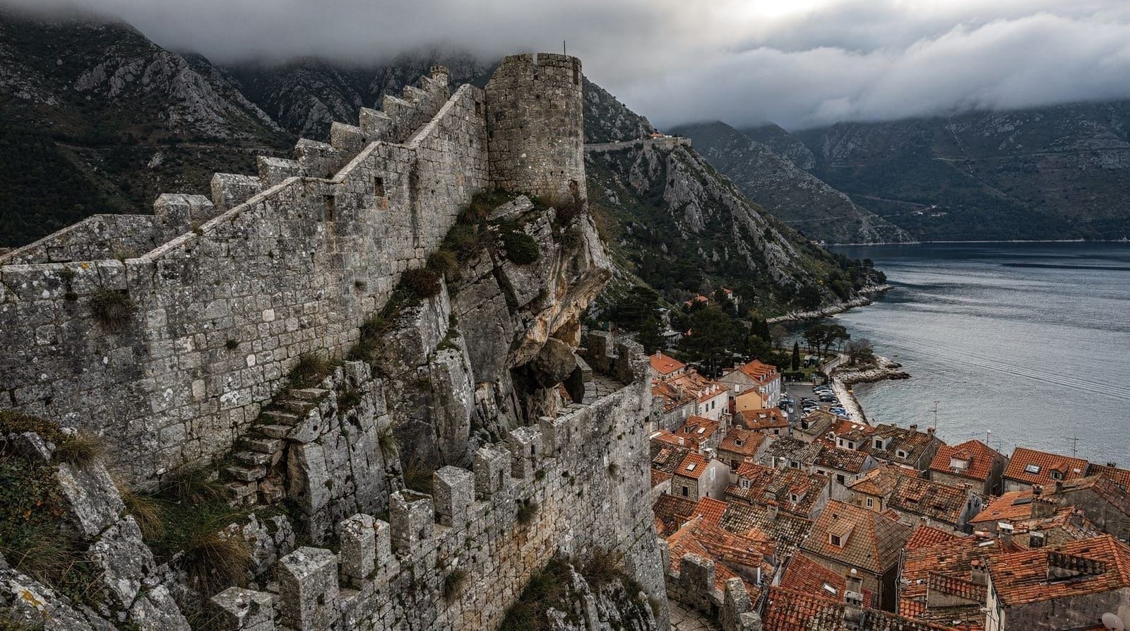 Kotor en un día: un itinerario cronometrado que evita las multitudes de los cruceros