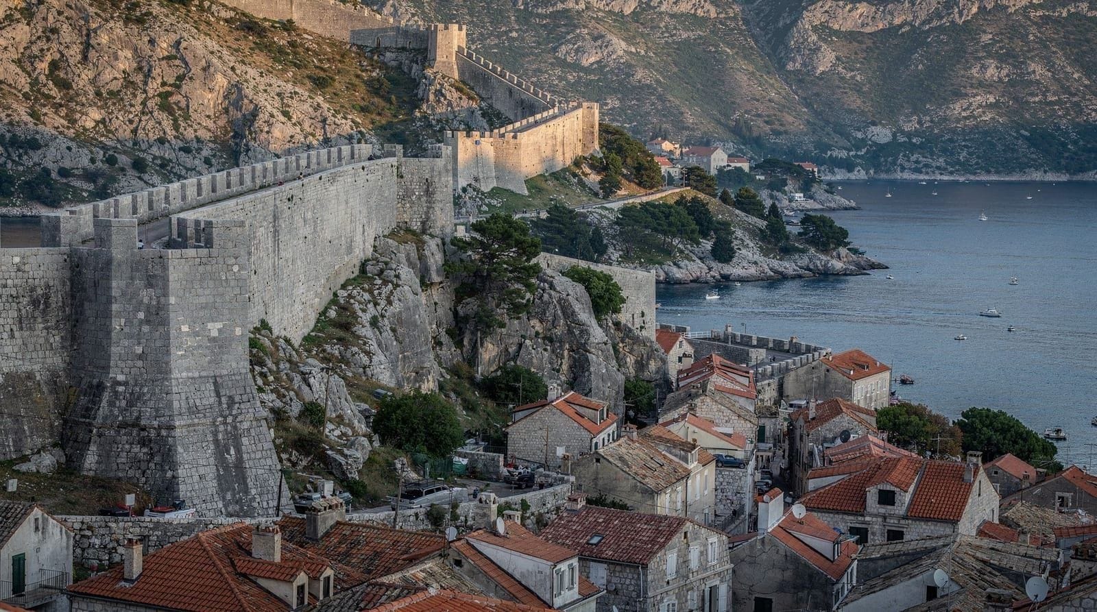 Sept jours depuis Kotor : la baie, la côte, la montagne et la Croatie